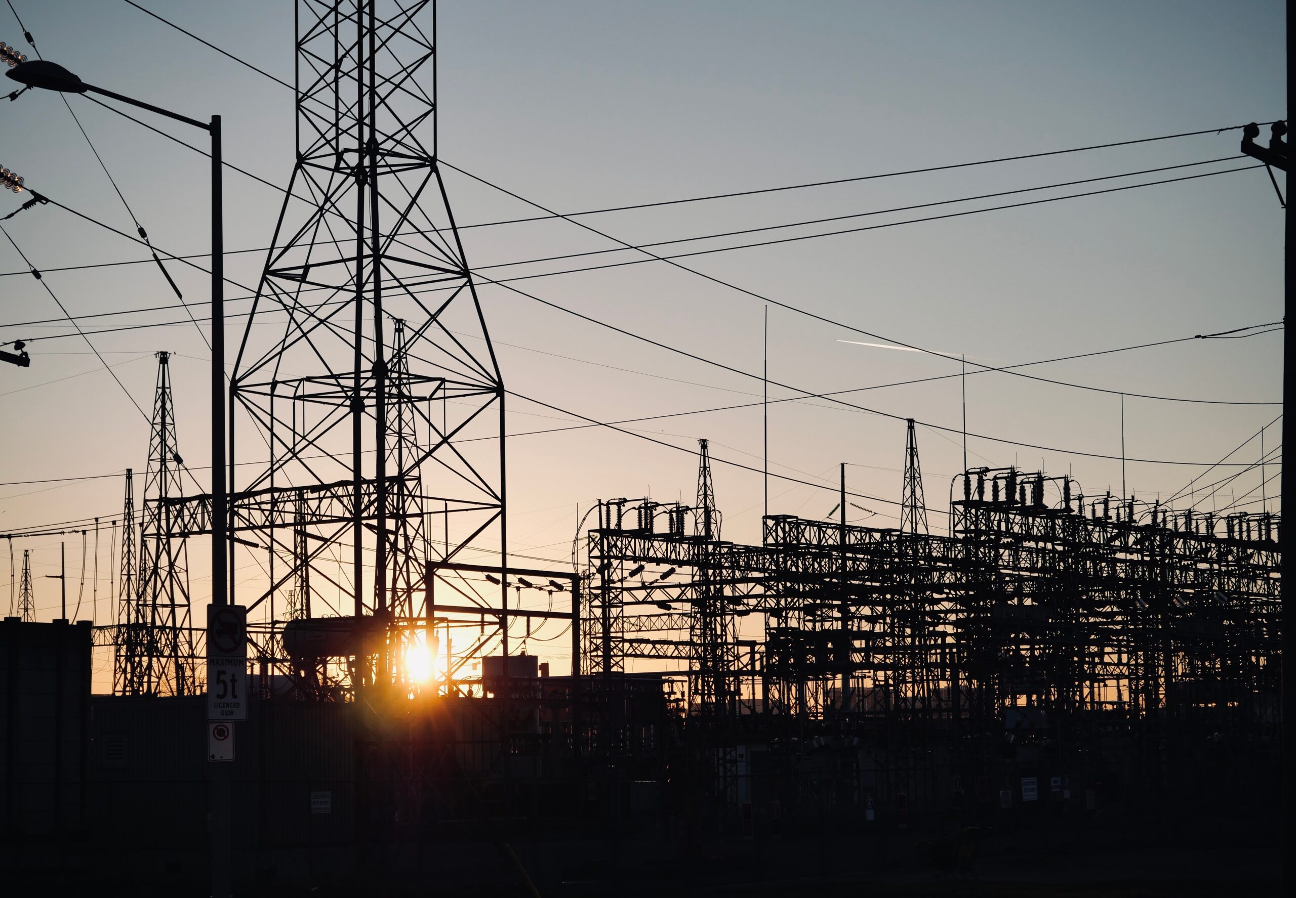 Utility electrical lines